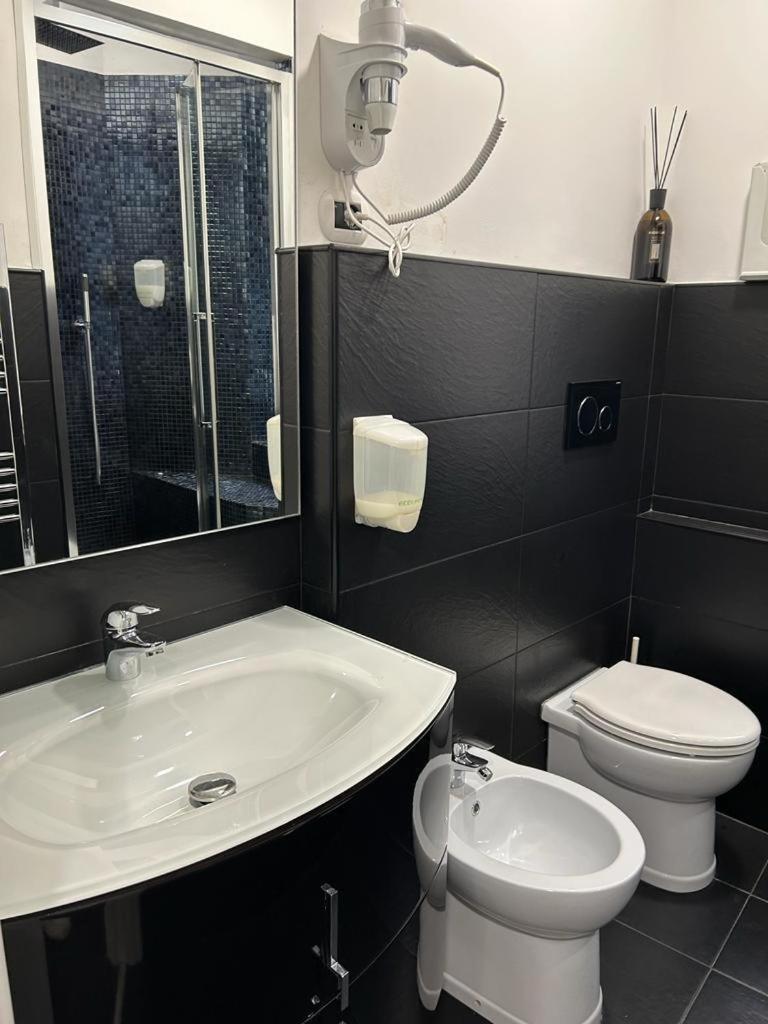 Brignole Rooms Gênes Extérieur photo