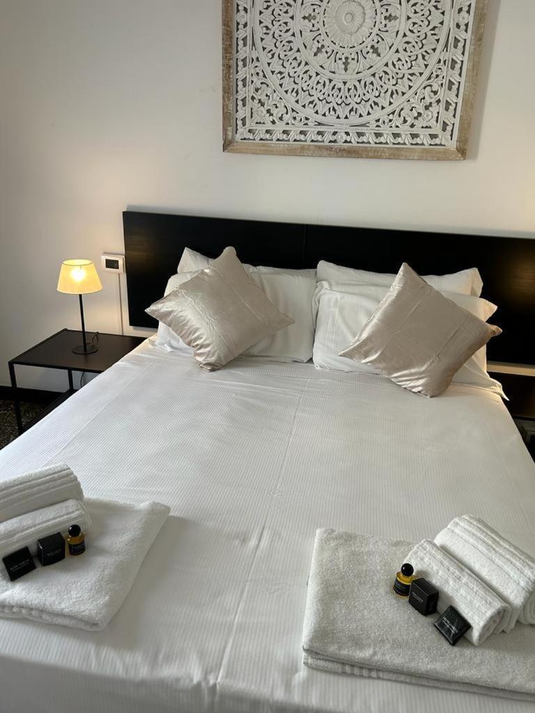 Brignole Rooms Gênes Extérieur photo